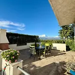 Olive Garden Retreat Apartment Pridraga