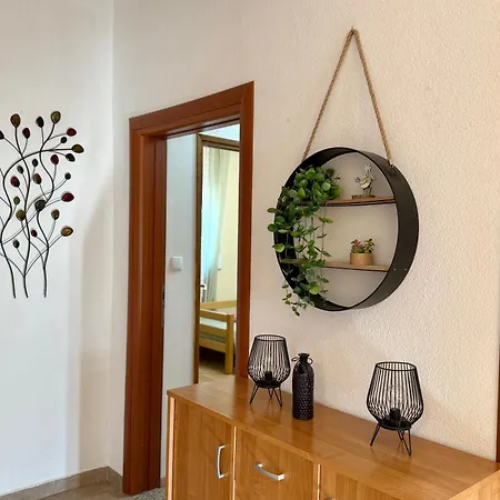 Olive Garden Retreat Apartamento Pridraga