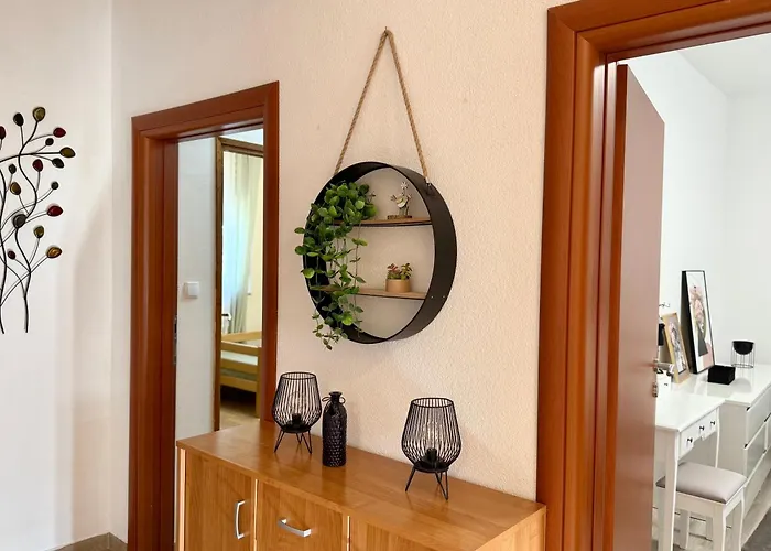 Olive Garden Retreat * Pridraga