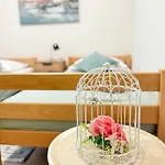 Olive Garden Retreat Apartment Pridraga